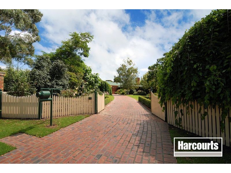 13-14 Eve Close, Narre Warren South VIC 3805