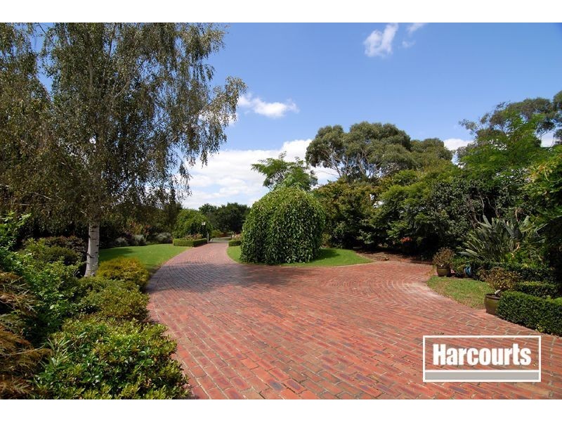 13-14 Eve Close, Narre Warren South VIC 3805