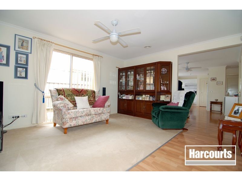 20 Genoa Way, Cranbourne West VIC 3977