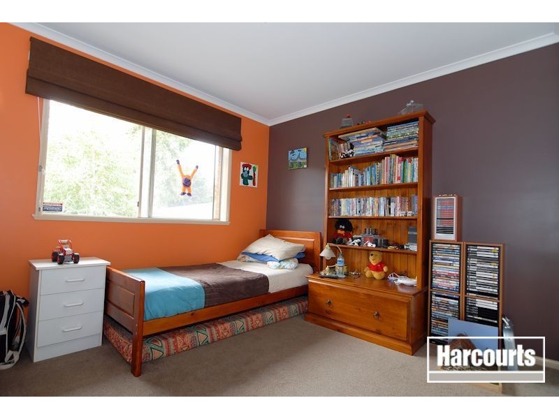 6 Luxor Court, Cranbourne VIC 3977