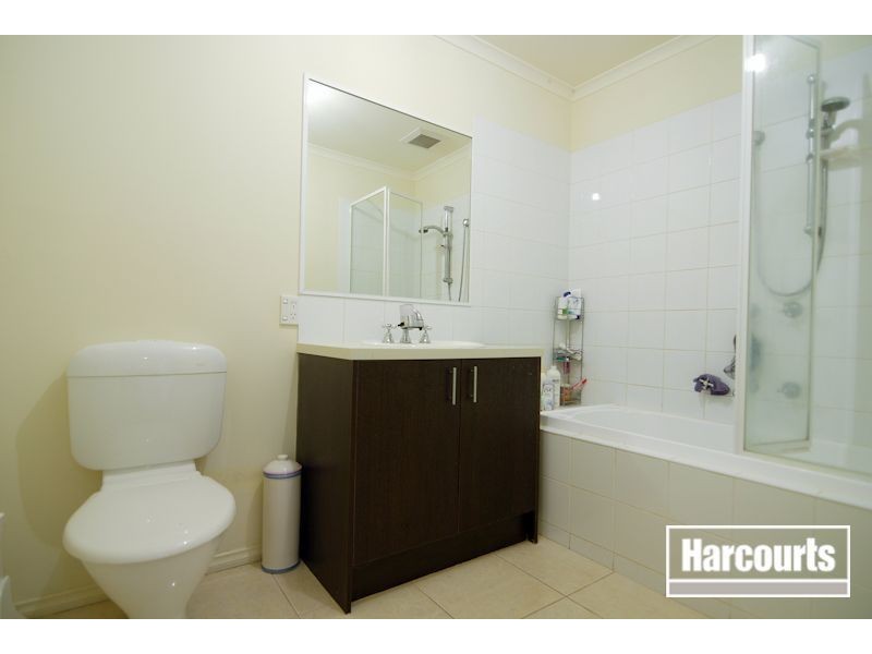 2/57 Wilma Avenue, Dandenong VIC 3175