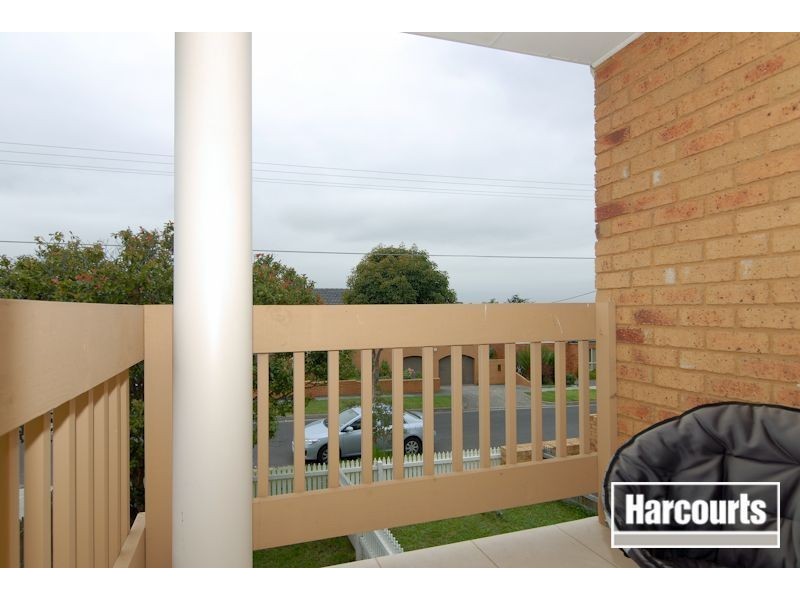 2/57 Wilma Avenue, Dandenong VIC 3175