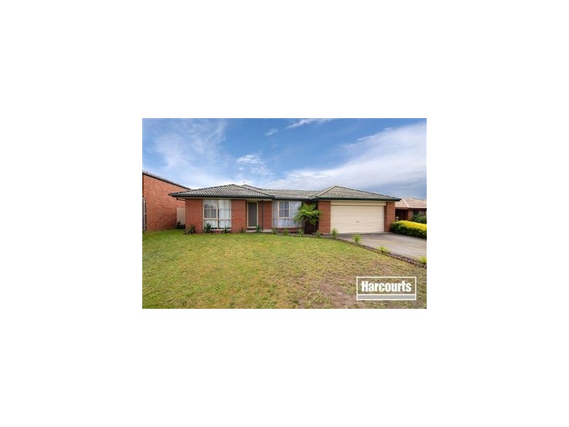 6 Nabilla Court, Pakenham VIC 3810