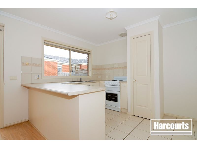 9/21 Merrijig Ave, Cranbourne VIC 3977