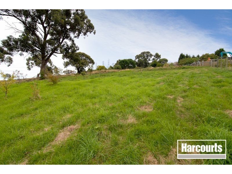 57 Ebeli Close, Narre Warren North VIC 3804