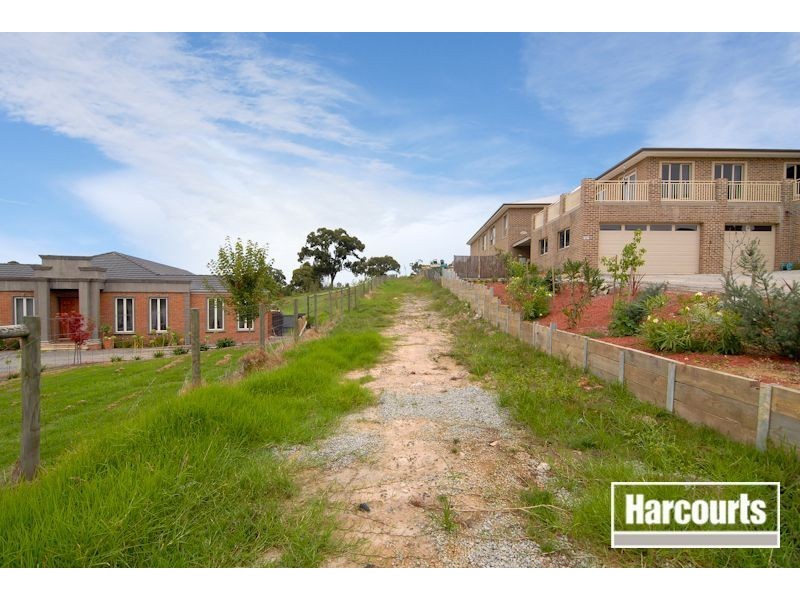 57 Ebeli Close, Narre Warren North VIC 3804