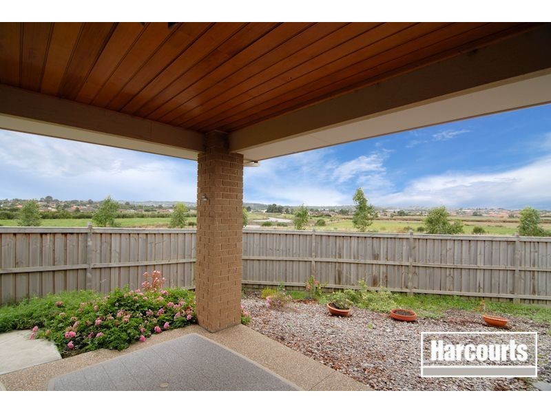 67 Loxley Boulevard, Narre Warren South VIC 3805