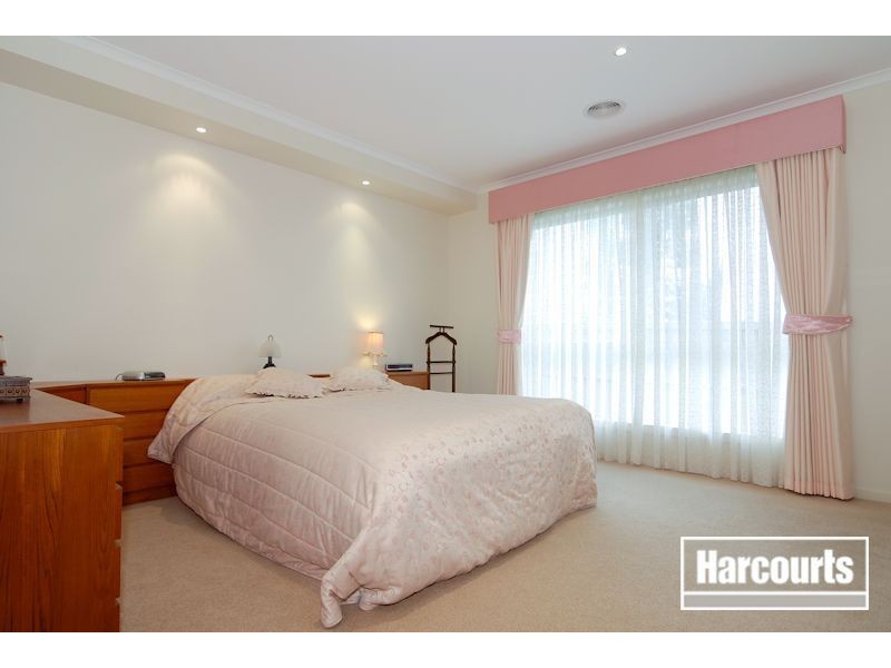 67 Loxley Boulevard, Narre Warren South VIC 3805