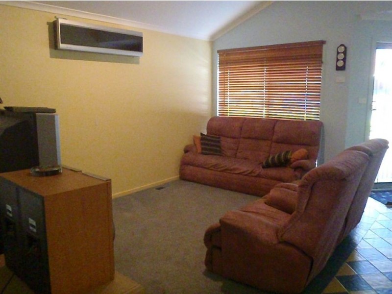 1 Palm Way, Narre Warren South VIC 3805