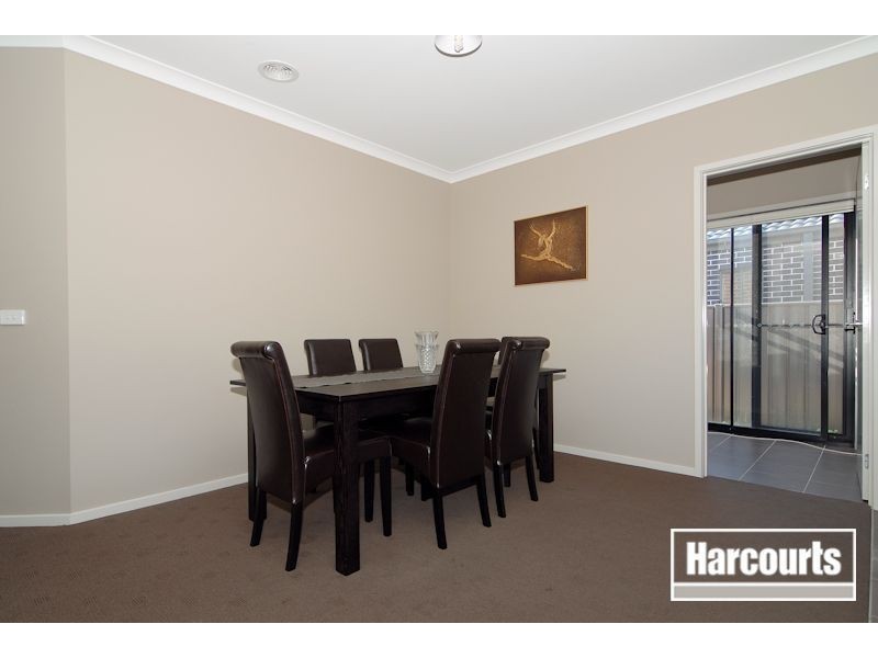 4 Sagan Drive, Cranbourne North VIC 3977