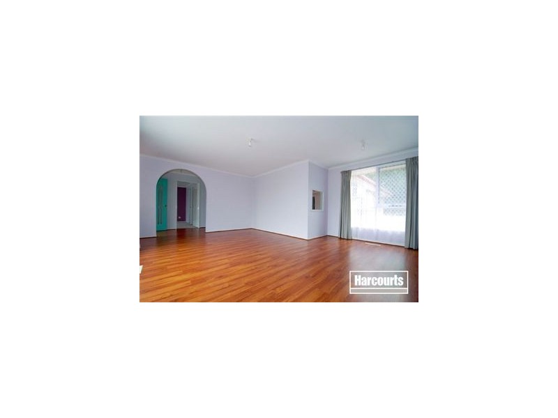 5 Murdoch Avenue, Narre Warren VIC 3805