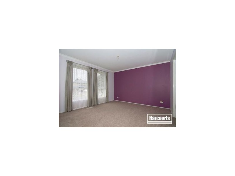 5 Murdoch Avenue, Narre Warren VIC 3805