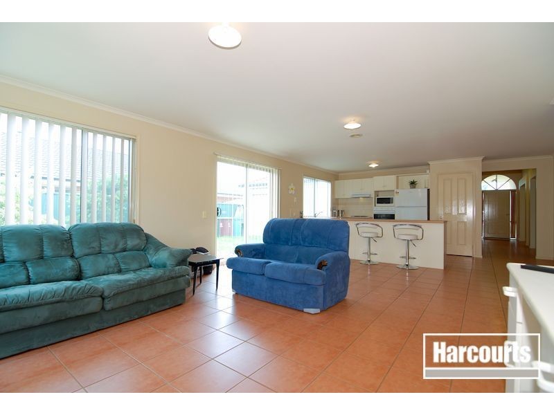 7 Croxley Place, Narre Warren South VIC 3805