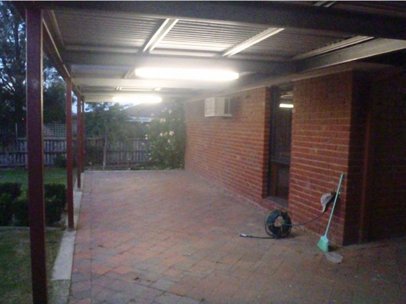 11 Heather Court, Hampton Park VIC 3976