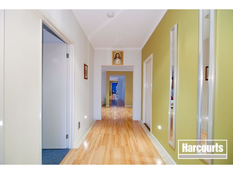 62 Loxley Boulevard, Narre Warren South VIC 3805