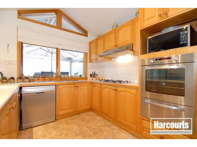 345 Ormond Rd, Narre Warren South VIC 3805