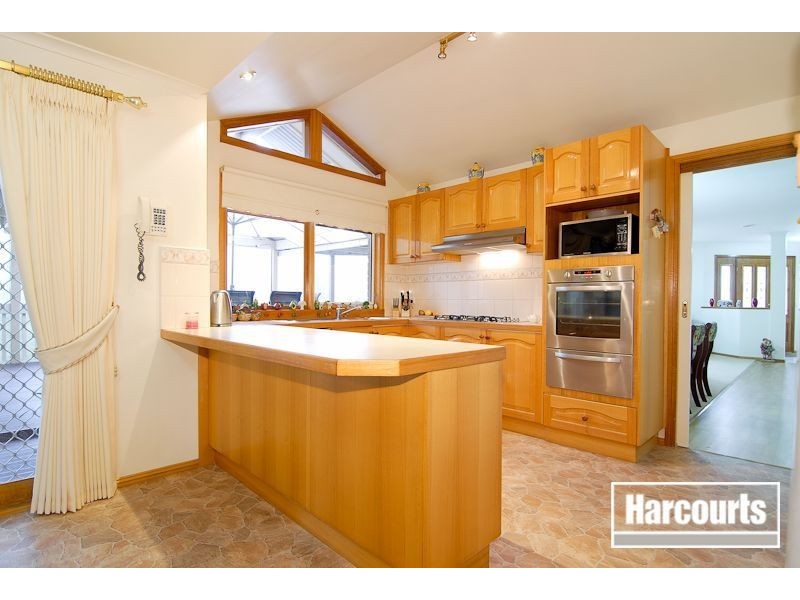 345 Ormond Rd, Narre Warren South VIC 3805