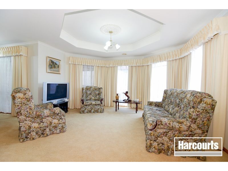 345 Ormond Rd, Narre Warren South VIC 3805