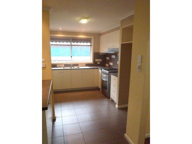 13 Guilford Crescent, Narre Warren VIC 3805