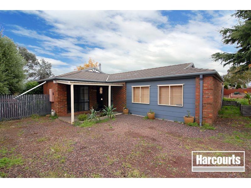 27 Terrapin Drive, Narre Warren South VIC 3805