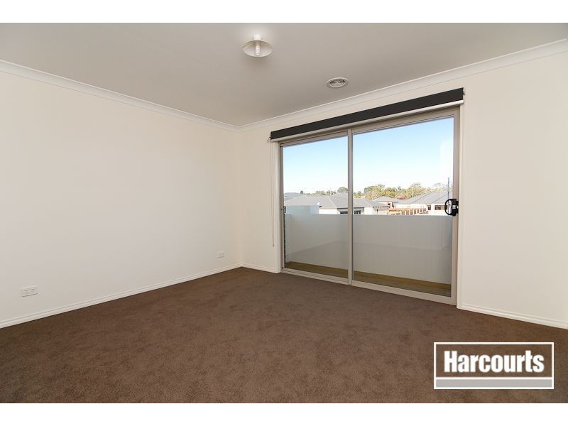 83 Sandarra Boulevard, Sandhurst VIC 3977