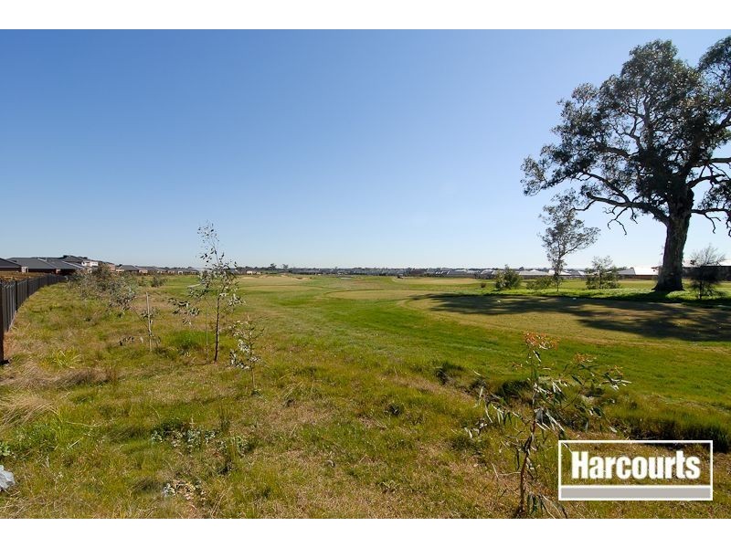 83 Sandarra Boulevard, Sandhurst VIC 3977