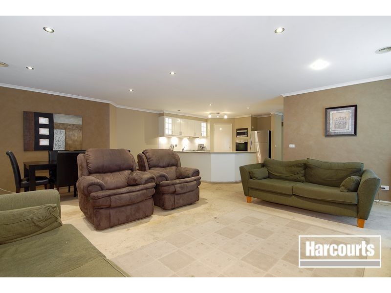 27 Beethoven Avenue, Narre Warren South VIC 3805