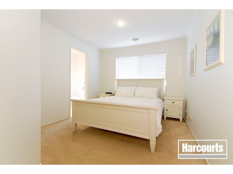 27 Beethoven Avenue, Narre Warren South VIC 3805