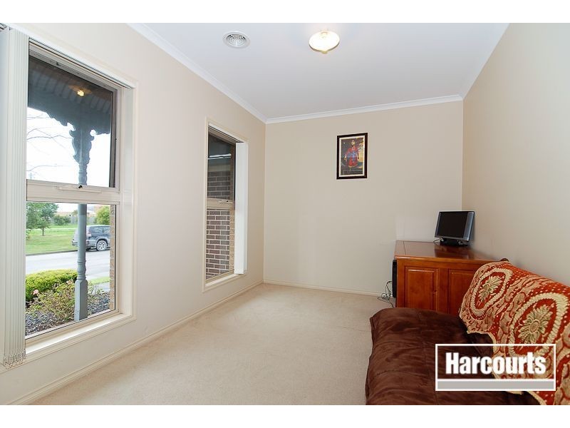 6 Evergold Close, Narre Warren South VIC 3805