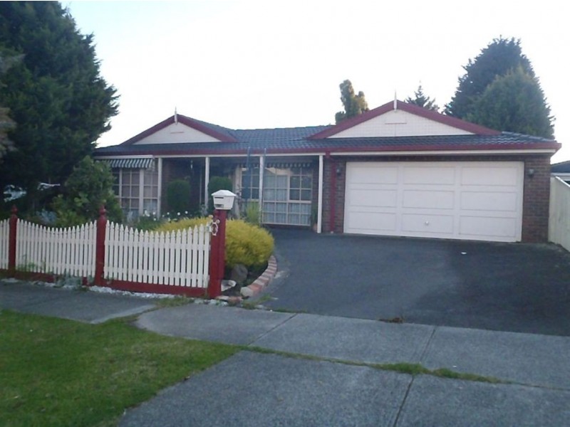 13 Nettle Drive, Hallam VIC 3803