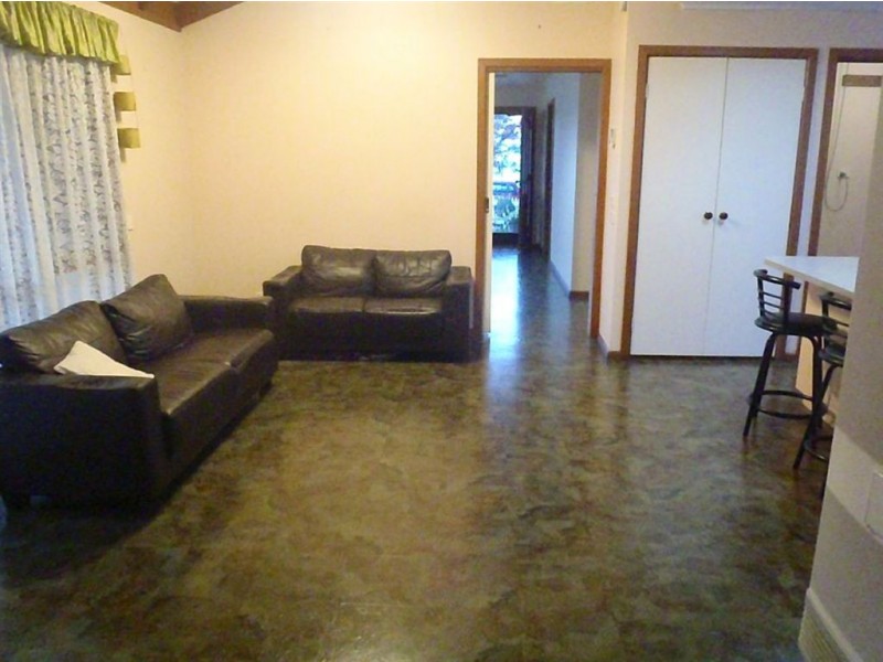 13 Nettle Drive, Hallam VIC 3803