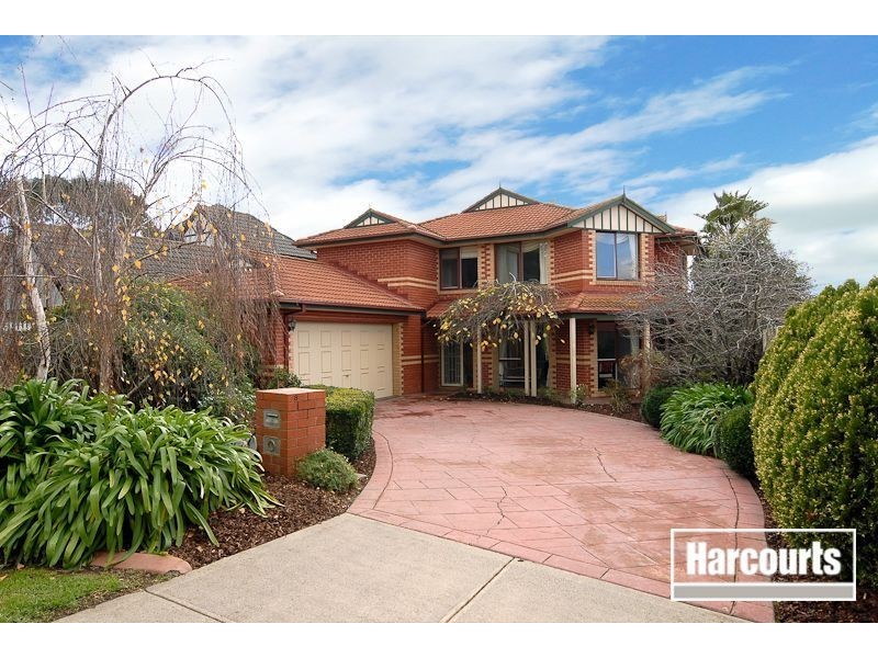 38 Crystal Brook Court, Narre Warren South VIC 3805