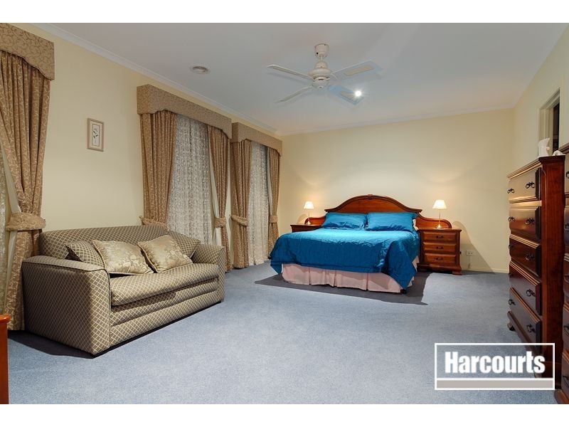 14 View Park Circuit, Narre Warren South VIC 3805