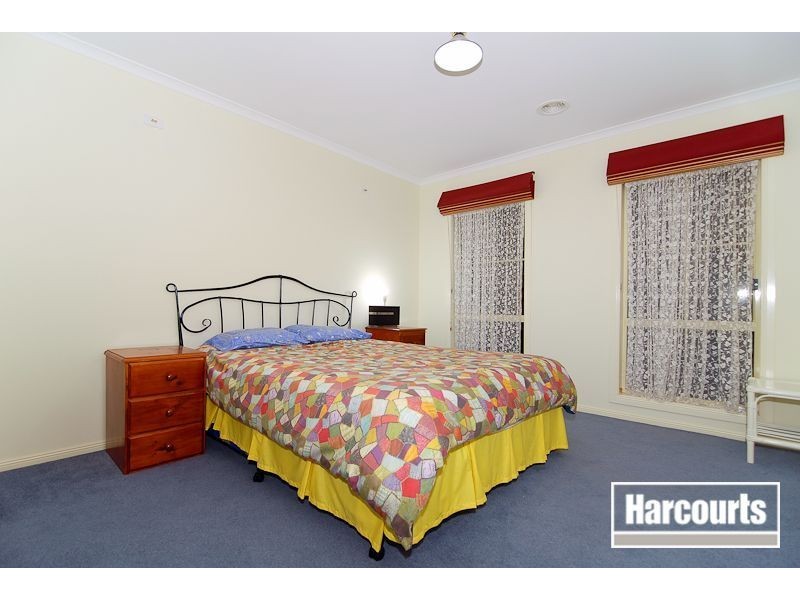 14 View Park Circuit, Narre Warren South VIC 3805