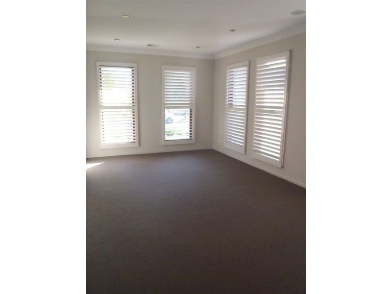 20 Kindred Drive, Cranbourne North VIC 3977