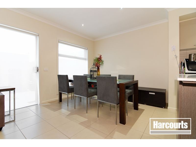 78 Mannavue Boulevard, Cranbourne North VIC 3977