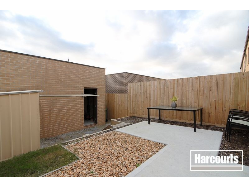 78 Mannavue Boulevard, Cranbourne North VIC 3977