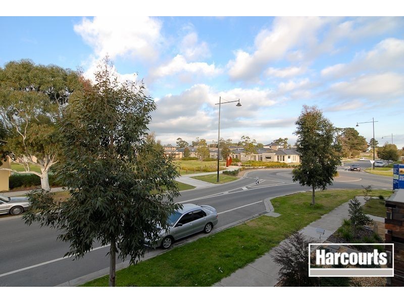 78 Mannavue Boulevard, Cranbourne North VIC 3977