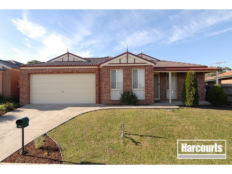 10 Carly Close, Narre Warren South VIC 3805