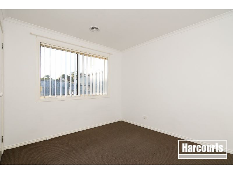 10 Carly Close, Narre Warren South VIC 3805