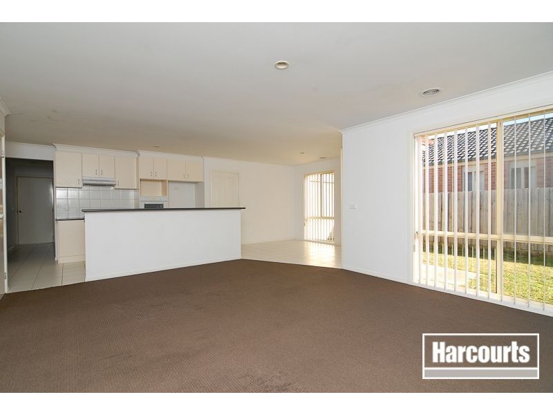 10 Carly Close, Narre Warren South VIC 3805