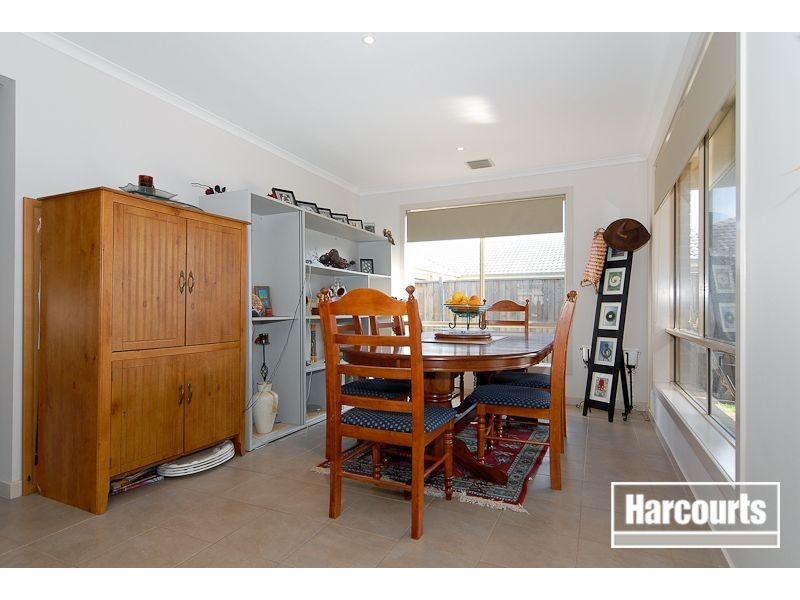 40 Von Nida Drive, Cranbourne North VIC 3977