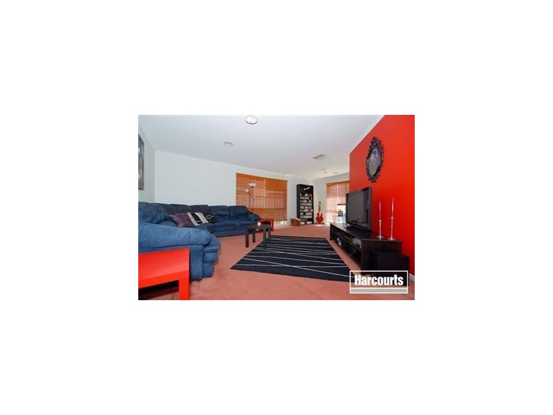 3 Royal Court, Narre Warren South VIC 3805