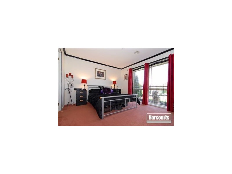 3 Royal Court, Narre Warren South VIC 3805