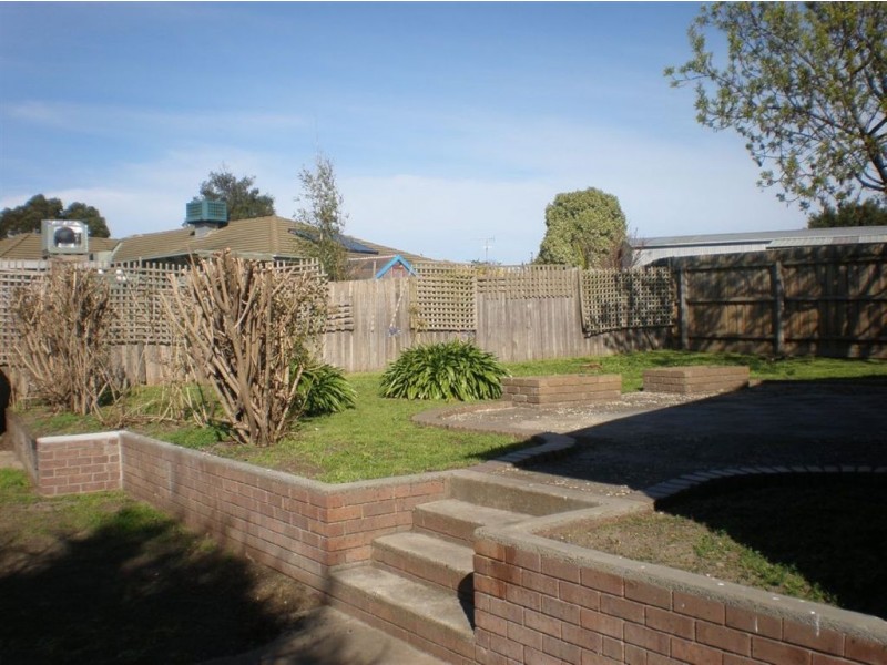 4 Patricia Court, Hampton Park VIC 3976