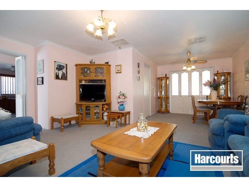 25 Fleetwood Drive, Narre Warren VIC 3805