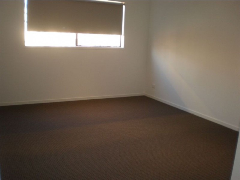 5 Morgan Way, Pakenham VIC 3810