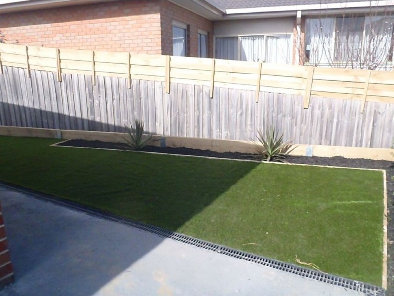 33 Ryelands Drive, Narre Warren VIC 3805