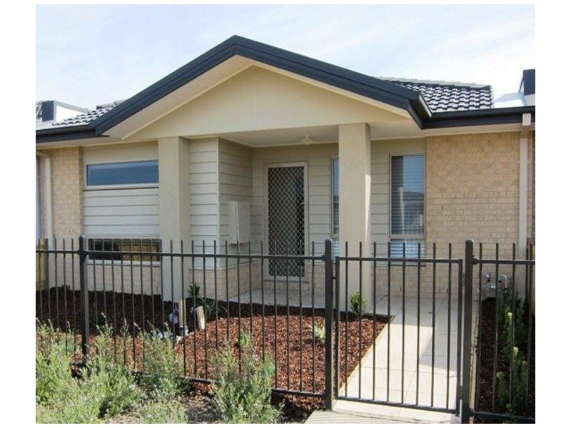 20 Penley Lane, Sandhurst VIC 3977