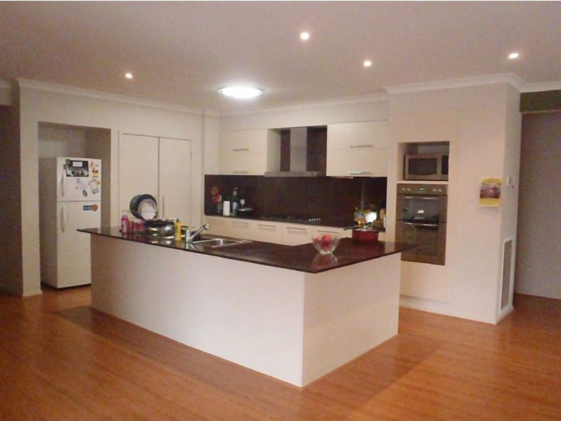 6 Palmer Drive, Narre Warren VIC 3805